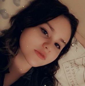 Meet your Posher, Annalisa